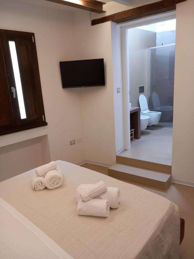 La Casetta Guest House Oristano Exterior photo